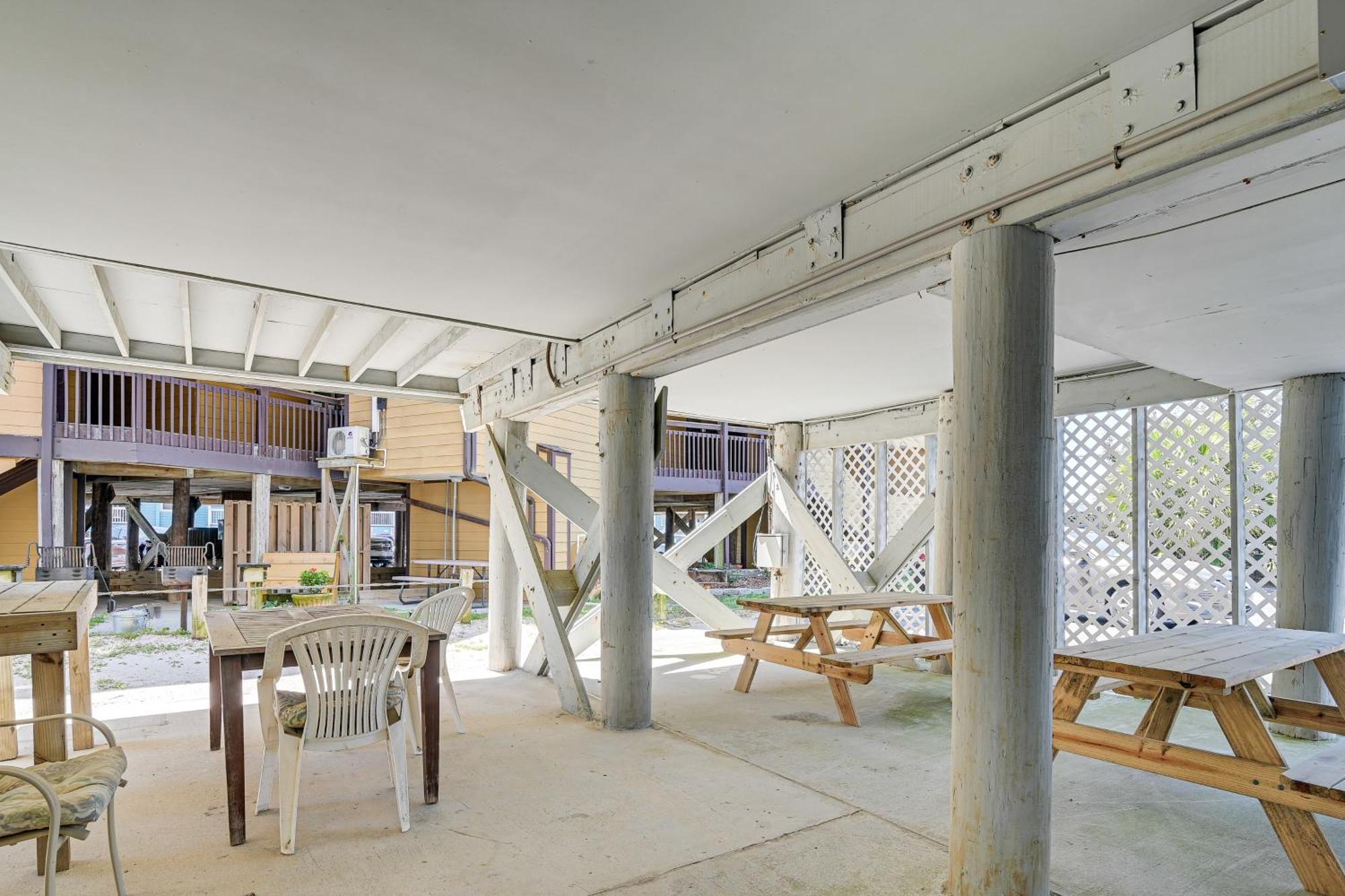 Coastal Condo On Beach With Community Pool Access! Myrtle Beach Luaran gambar