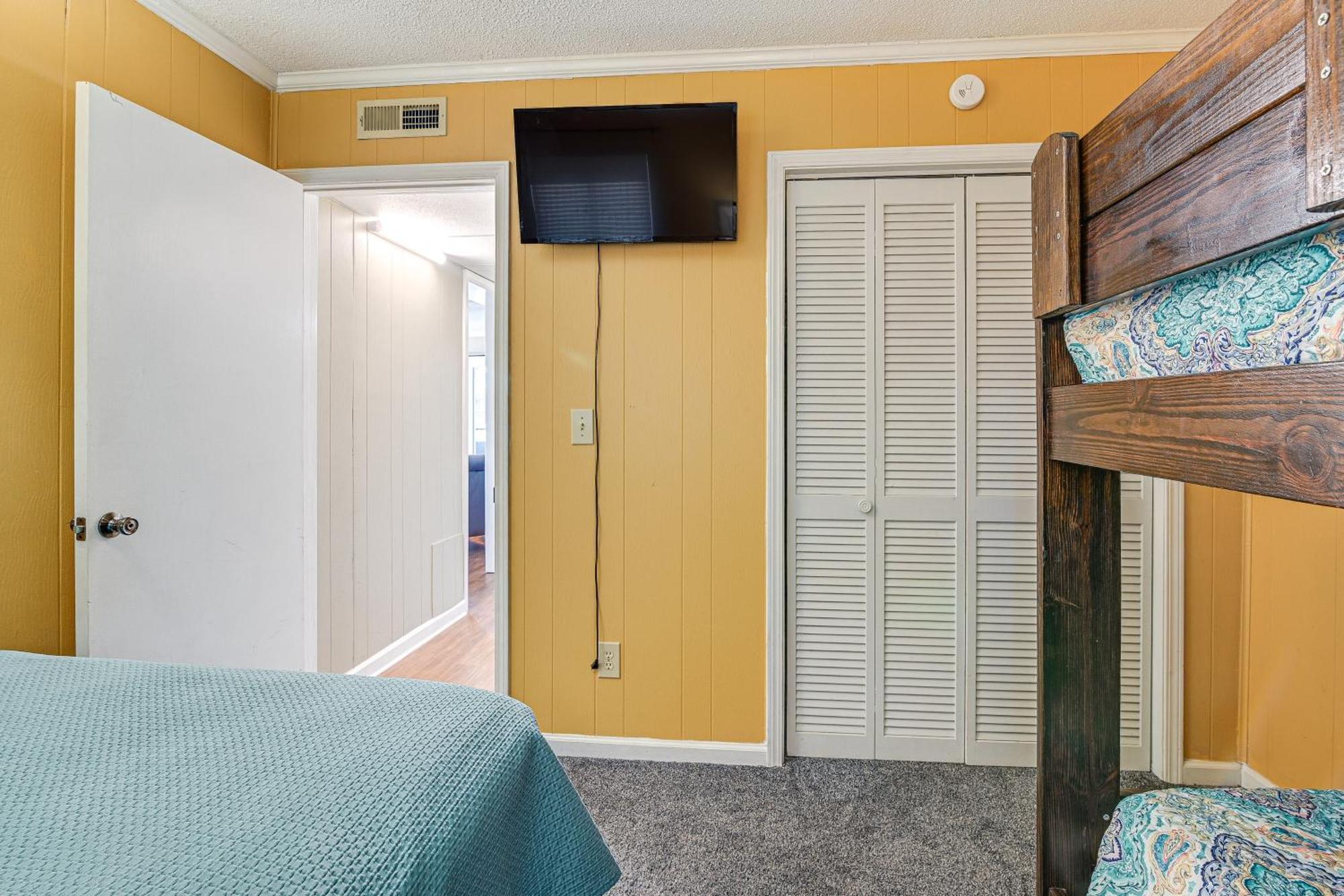 Coastal Condo On Beach With Community Pool Access! Myrtle Beach Luaran gambar