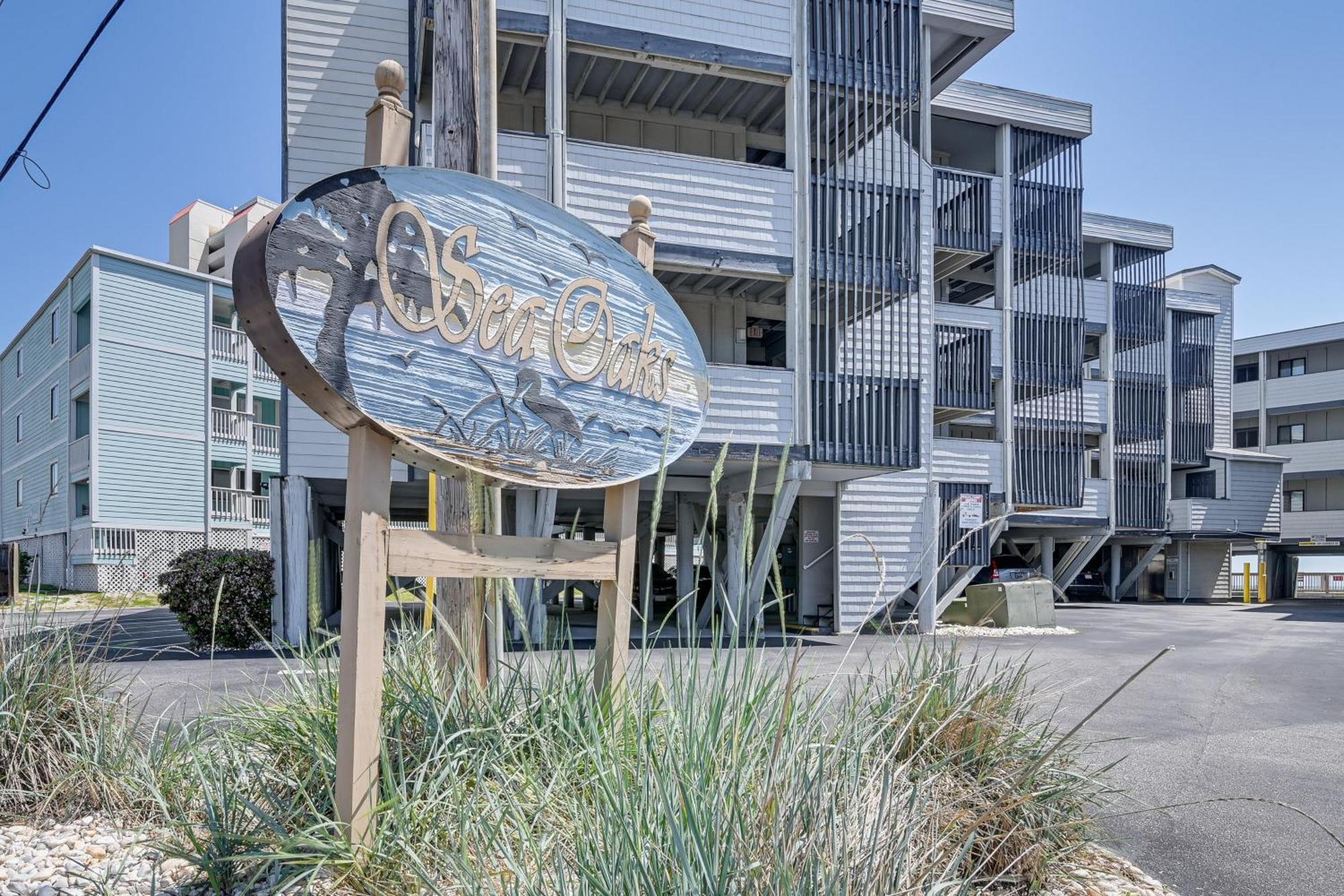 Coastal Condo On Beach With Community Pool Access! Myrtle Beach Luaran gambar