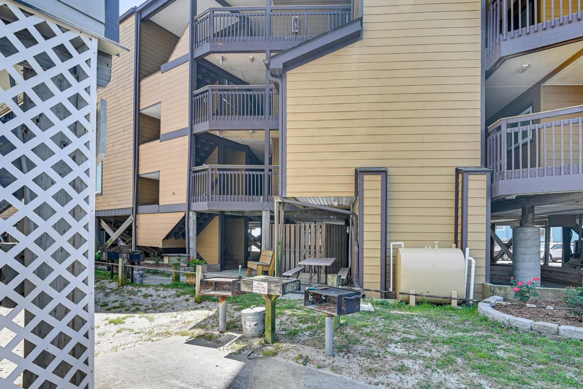 Coastal Condo On Beach With Community Pool Access! Myrtle Beach Luaran gambar