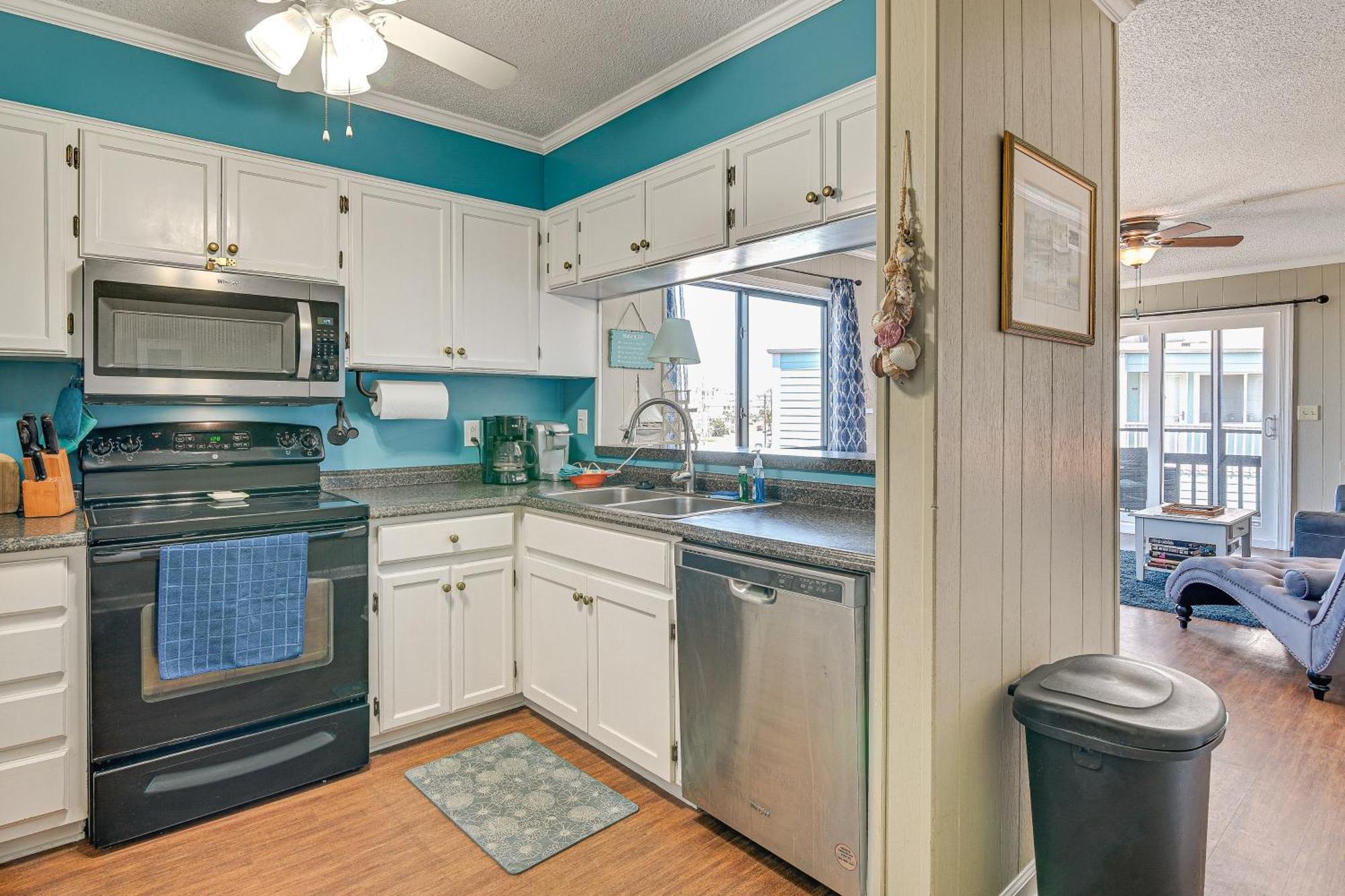 Coastal Condo On Beach With Community Pool Access! Myrtle Beach Luaran gambar